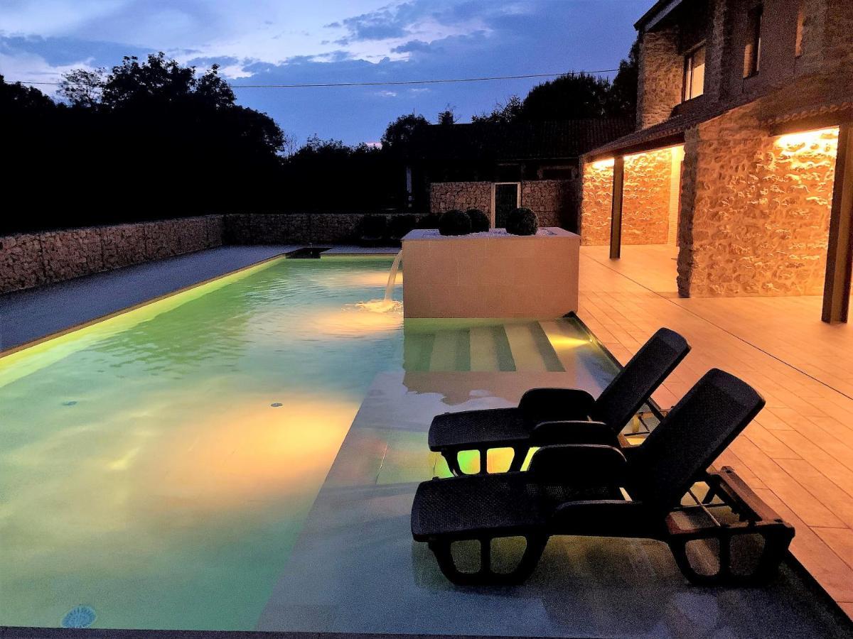 2 Apartamentos En Villa Con Piscina Privada En Asturias El Marquesau Noriega Exterior foto